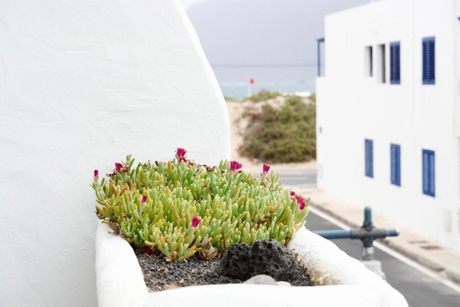 Apartamento Famara 4 Exterior photo